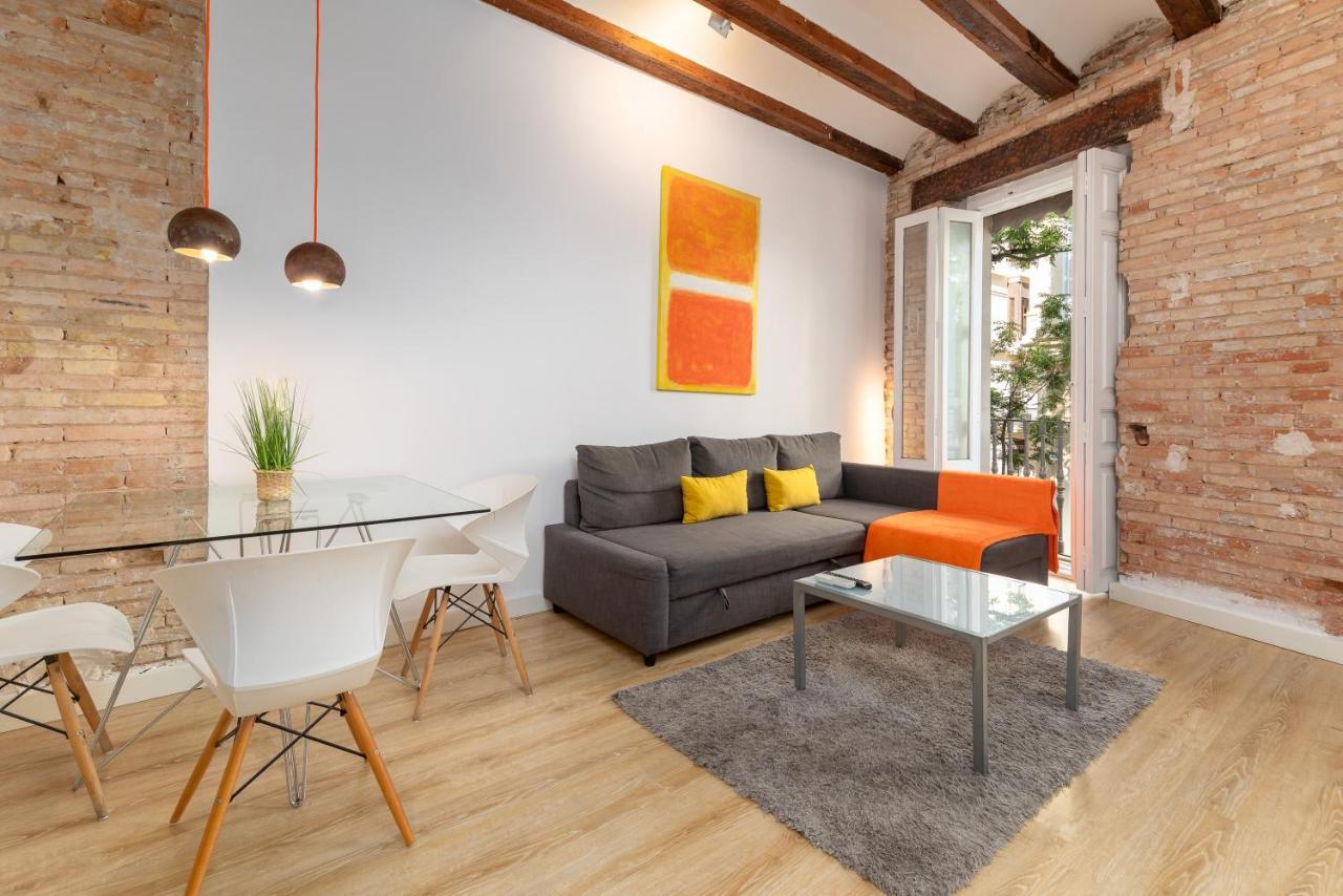 Baron Suites Reina Valence Extérieur photo