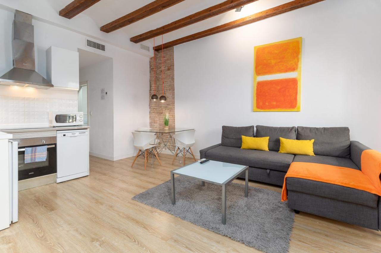 Baron Suites Reina Valence Extérieur photo