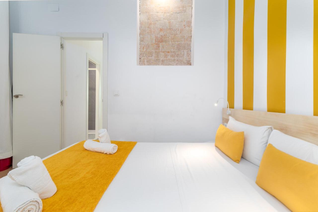 Baron Suites Reina Valence Extérieur photo