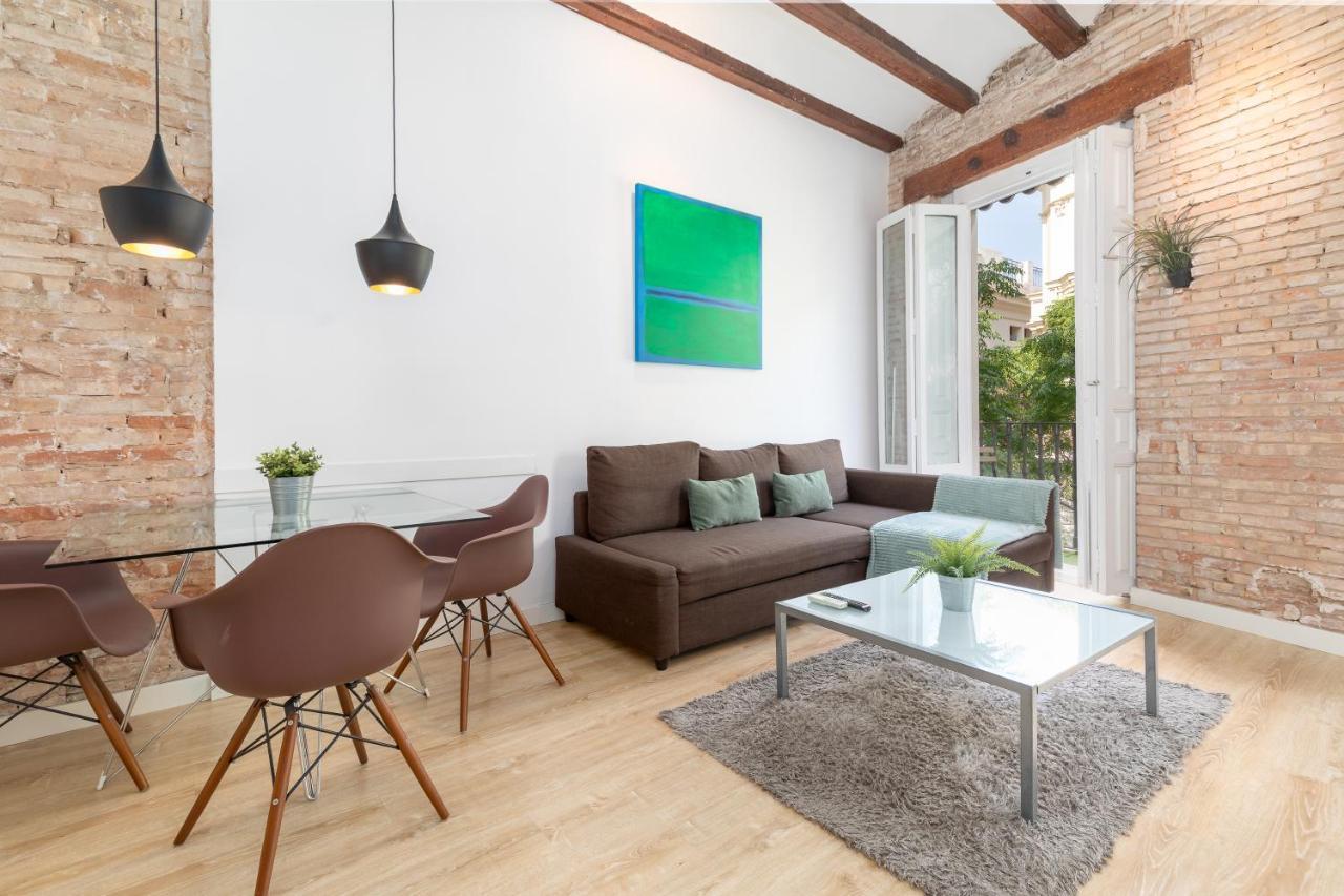 Baron Suites Reina Valence Extérieur photo